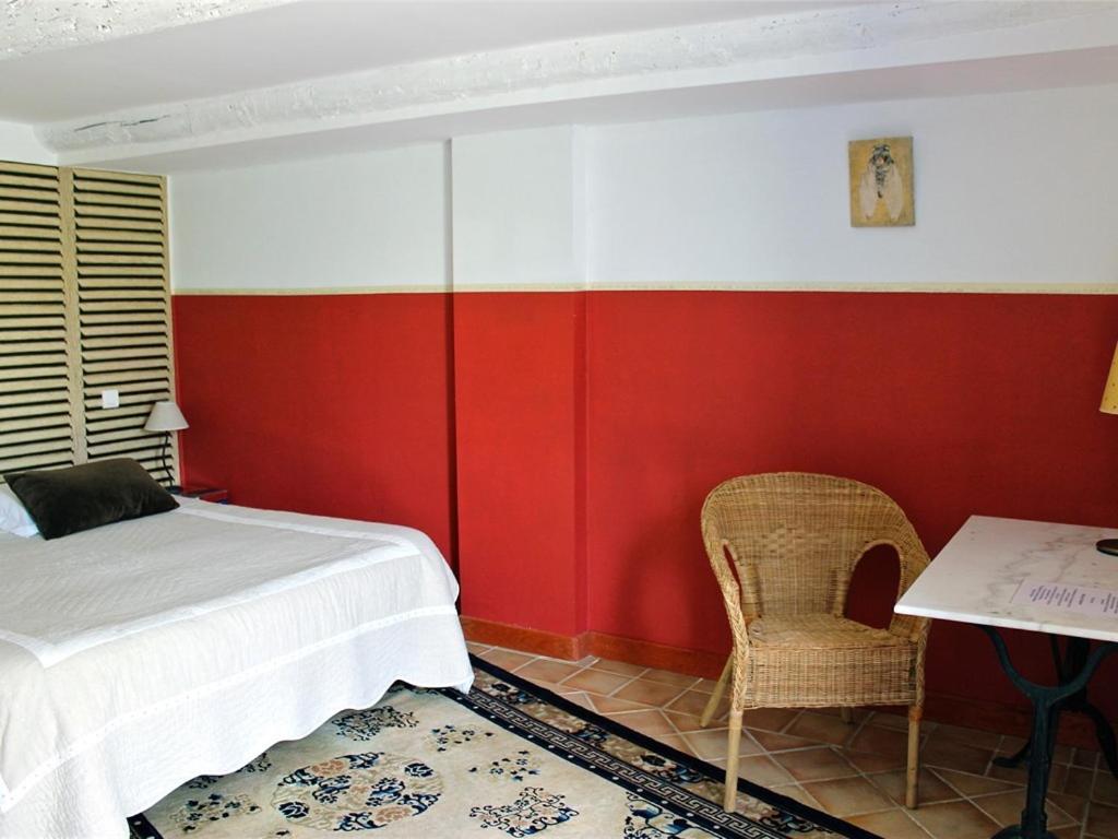 Chambre D'Hote La Beaudine 포르칼퀴에르 객실 사진